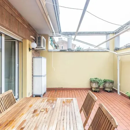 Lejlighed Tiarini 14 *