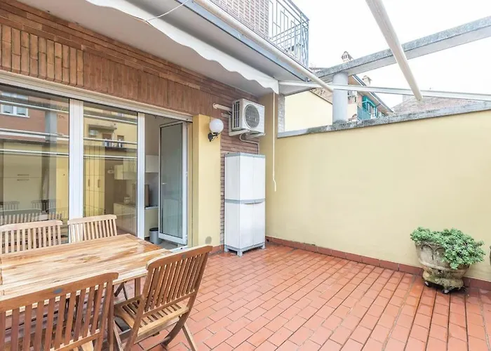 Tiarini 14 아파트 *