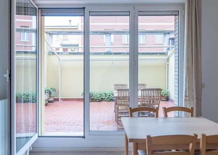 Tiarini 14 بولونيا