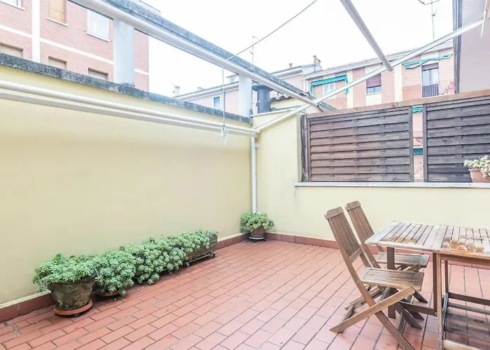 아파트 Tiarini 14 *